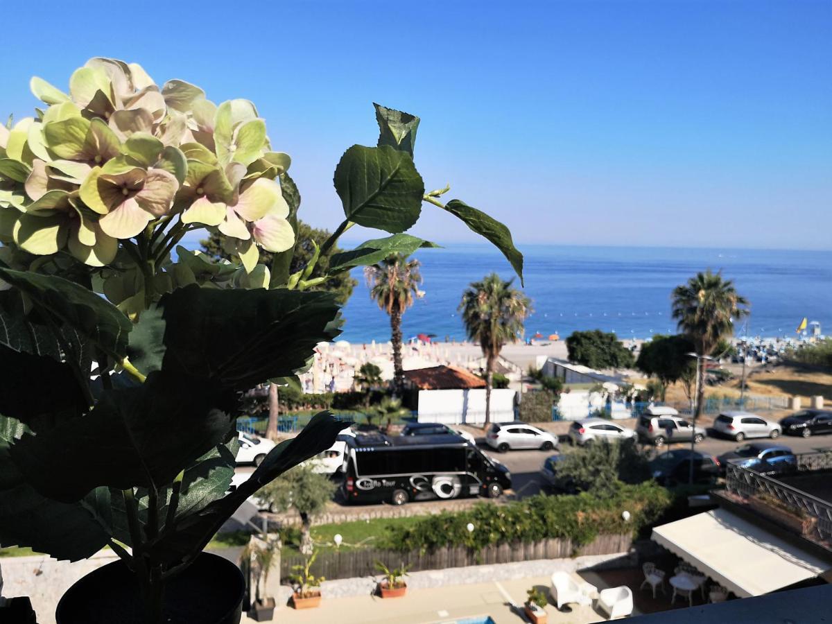 Taormina By The Sea Διαμέρισμα Mazzeo Εξωτερικό φωτογραφία