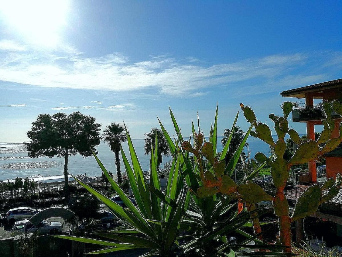 Taormina By The Sea Διαμέρισμα Mazzeo Εξωτερικό φωτογραφία
